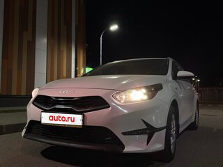 2022 Kia Ceed III Рестайлинг, белый, 2200000 рублей, вид 2