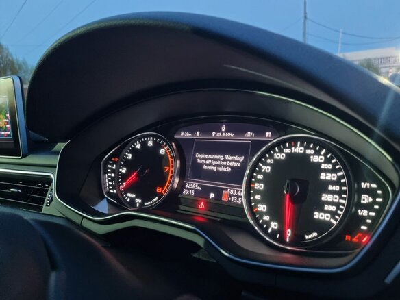 2017 Audi A4 V (B9), белый, 2000000 рублей - вид 28