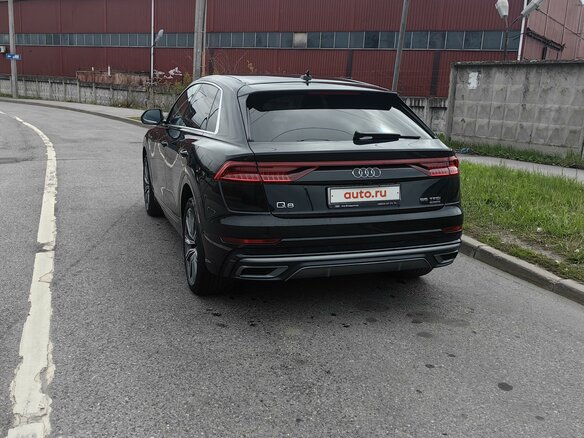 2019 Audi Q8 55 TFSI I (4M), чёрный, 6480000 рублей - вид 6