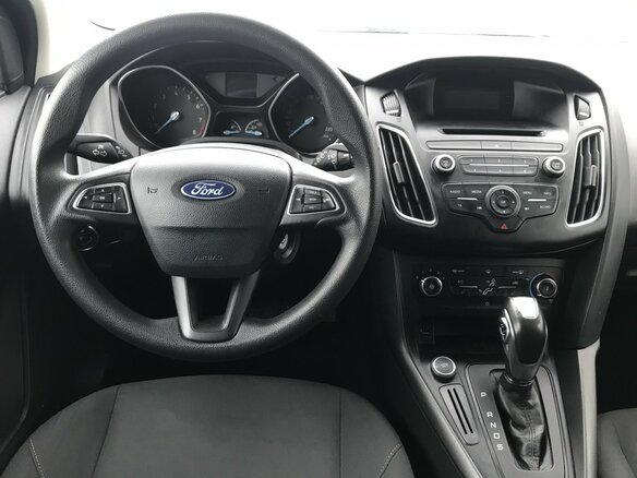 2018 Ford Focus III Рестайлинг, белый - вид 7