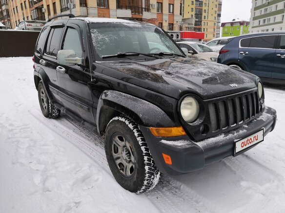 2005 Jeep Liberty (North America) I, чёрный - вид 1