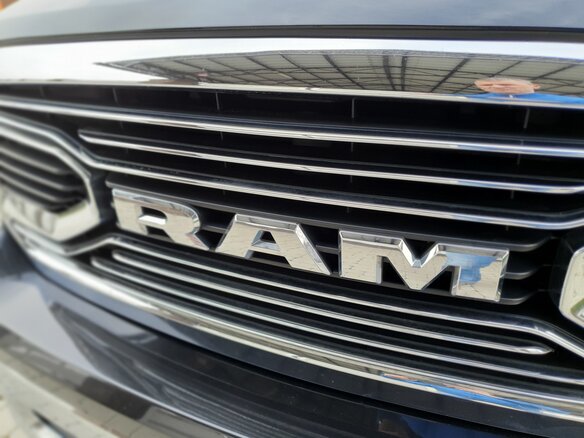 2015 Dodge RAM IV (DS/DJ), чёрный - вид 8
