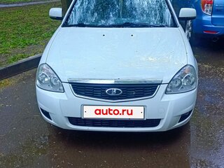 2014 Lada (ВАЗ) Priora I Рестайлинг, белый, 700000 рублей, вид 1
