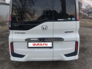 2016 Honda Stepwgn Spada V, белый, 1750000 рублей, вид 3