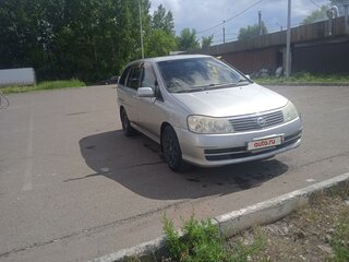 2002 Nissan Liberty, серый, 300000 рублей, вид 3