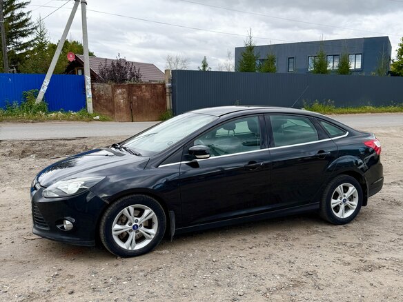 2012 Ford Focus III, чёрный, 730000 рублей - вид 3