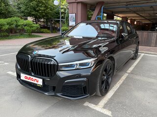 2019 BMW 7 серии Long M760Li xDrive VI (G11/G12) Рестайлинг, чёрный, 7000000 рублей, вид 2