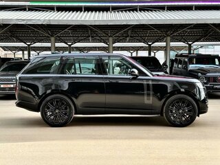 2022 Land Rover Range Rover D350 MHEV V, белый, 13300000 рублей, вид 4