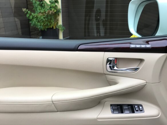 2008 Lexus LX 570 III, белый - вид 10