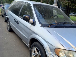 2001 Dodge Caravan 4-speed IV, серебристый, 220000 рублей, вид 5
