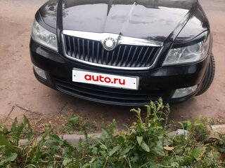 2010 Skoda Octavia Czech market II (A5) Рестайлинг, чёрный, 700000 рублей, вид 2