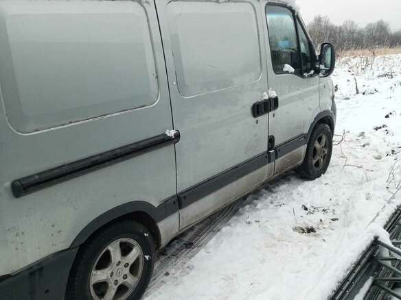 2006 Nissan Interstar, серый, 520000 рублей - вид 1