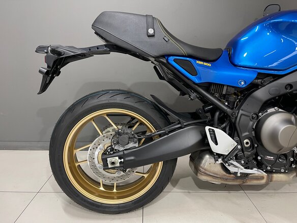 2023 Yamaha XSR900, синий, 1220000 рублей - вид 19
