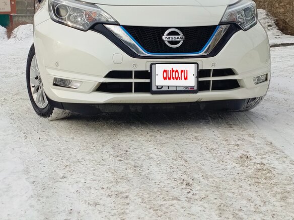 2020 Nissan Note e-Power II Рестайлинг, белый, 1550000 рублей - вид 1