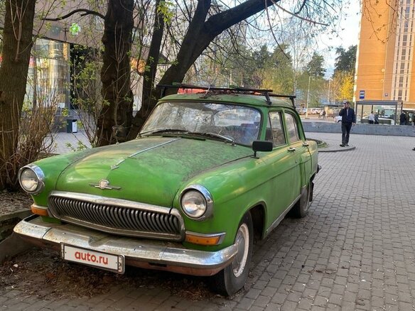 1965 ГАЗ 21 «Волга» 21Р, зелёный, 220000 рублей