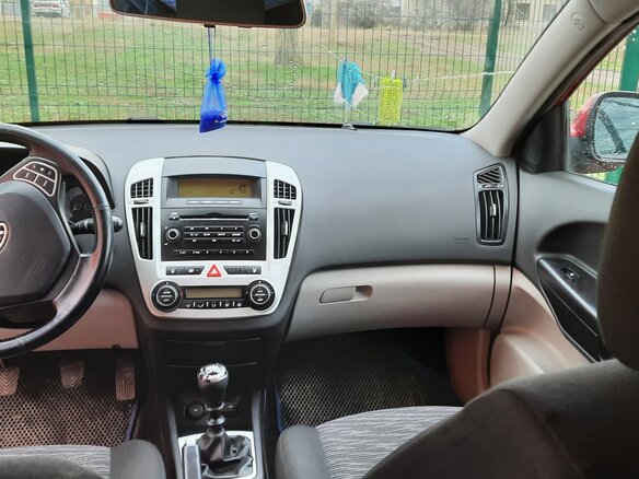 2008 Kia Ceed I, красный, 800000 рублей - вид 10
