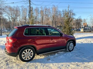 2009 Volkswagen Tiguan I, красный, 950000 рублей, вид 1