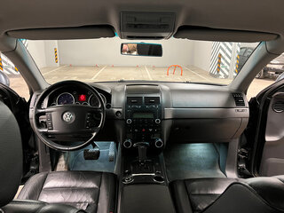 2004 Volkswagen Touareg I, серый, 950000 рублей, вид 3
