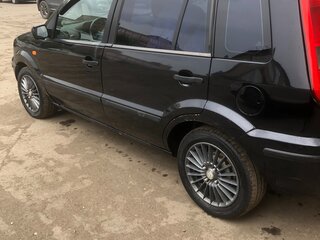 2005 Ford Fusion I, чёрный, 390000 рублей, вид 5