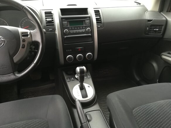 2014 Nissan X-Trail II Рестайлинг, серый, 1400000 рублей - вид 5