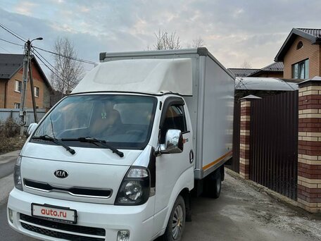 2013 Kia Bongo, белый, 1450000 рублей, вид 3