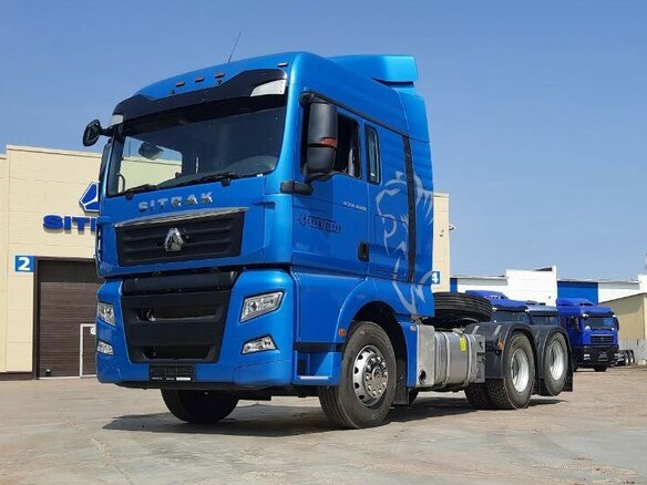 2023 Sinotruk Sitrak C7H, голубой, 9200000 рублей - вид 1