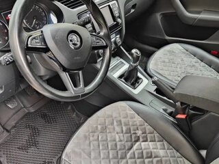 2016 Skoda Octavia III (A7), белый, 1650000 рублей, вид 4