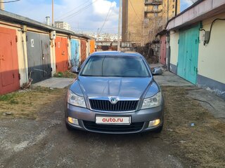 2012 Skoda Octavia II (A5) Рестайлинг, серый, 800000 рублей, вид 1