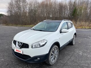 2010 Nissan Qashqai I Рестайлинг, белый, 850000 рублей, вид 1