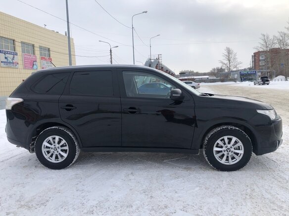 2014 Mitsubishi Outlander III Рестайлинг, чёрный - вид 5