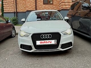 2011 Audi A1 I (8X), белый, 1150000 рублей, вид 2