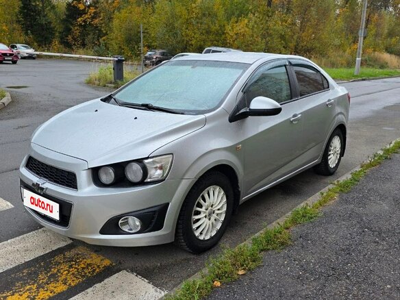 2012 Chevrolet Aveo II, серебристый