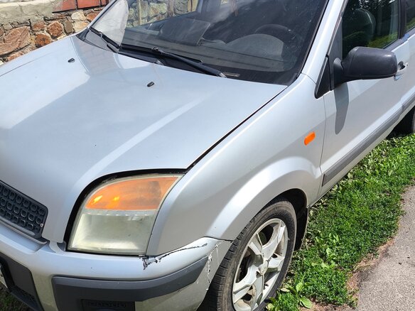 2008 Ford Fusion I Рестайлинг, серебристый, 300000 рублей - вид 1