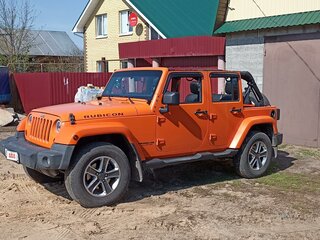 2012 Jeep Wrangler III (JK), оранжевый, 2500000 рублей, вид 2