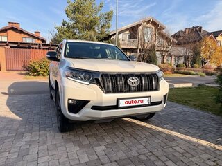 2021 Toyota Land Cruiser Prado 150 Series Рестайлинг 3, белый, 5600000 рублей, вид 1