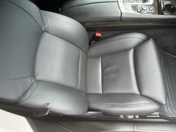 2012 BMW 7 серии Long 740Li V (F01/F02/F04), чёрный, 1700000 рублей - вид 12