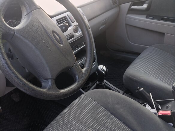 2008 Lada (ВАЗ) Priora I, чёрный, 550000 рублей - вид 2