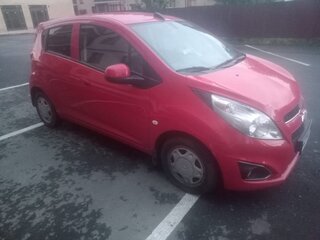 2021 Chevrolet Spark III (M300) Рестайлинг, красный, 1260000 рублей, вид 3