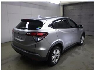 2017 Honda Vezel I, серебристый, 1660000 рублей, вид 1