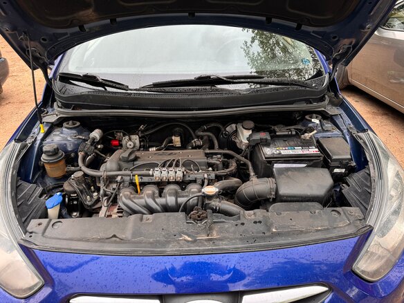 2012 Hyundai Solaris I, синий, 680000 рублей - вид 13