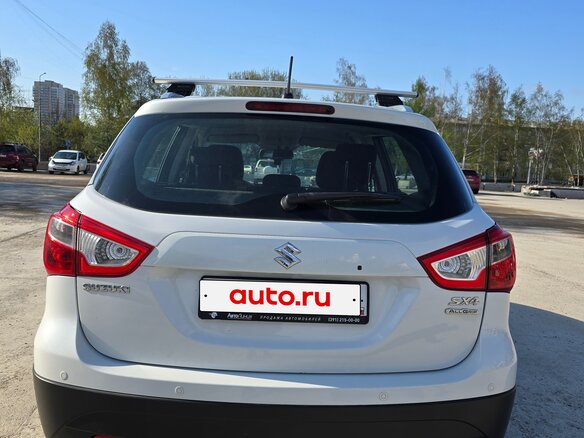2014 Suzuki SX4 II (S-Cross), белый, 1190000 рублей - вид 4