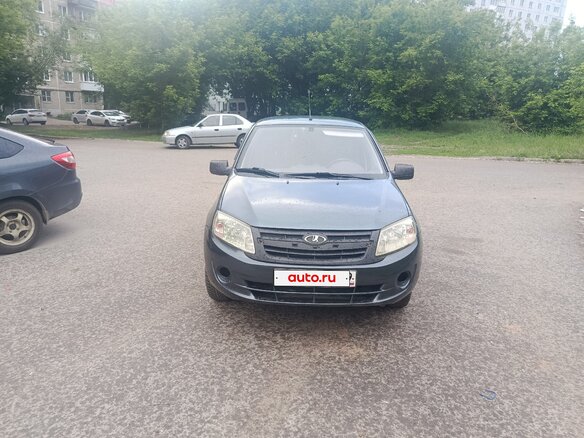 2015 Lada (ВАЗ) Granta I, синий, 300000 рублей