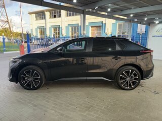 2023 Toyota bZ4X I, чёрный, 4199000 рублей, вид 2