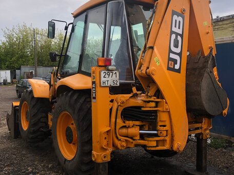 2000 JCB 4CX, 6100000 рублей, вид 3