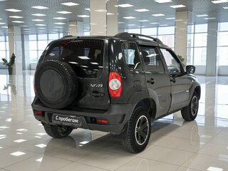 2013 Chevrolet Niva I Рестайлинг, чёрный, 320000 рублей, вид 3