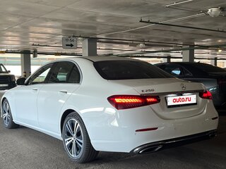 2020 Mercedes-Benz E-Класс 250 V (W213, S213, C238) Рестайлинг, белый, 3950000 рублей, вид 5