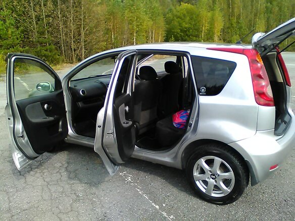 2010 Nissan Note I Рестайлинг, серый, 505000 рублей - вид 13