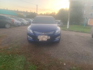 2015 Hyundai Solaris I Рестайлинг, синий, 950000 рублей, вид 1