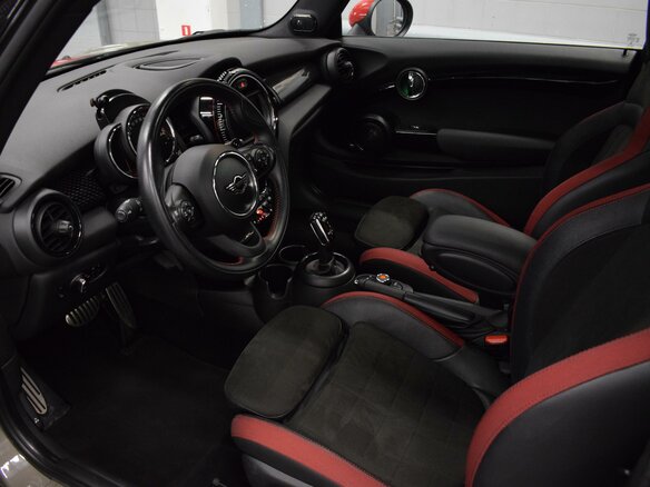 2018 Mini Hatch JCW III (F55/F56) Рестайлинг, серый - вид 11