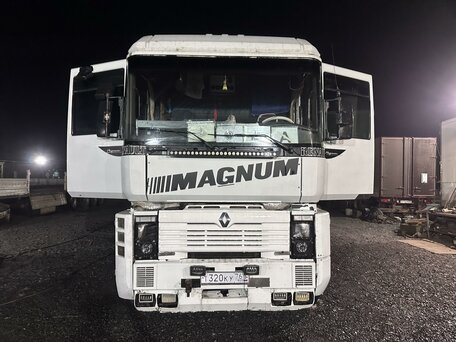2003 Renault Magnum, белый, 3000000 рублей, вид 3